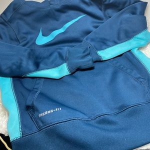 Nike sweatshirt